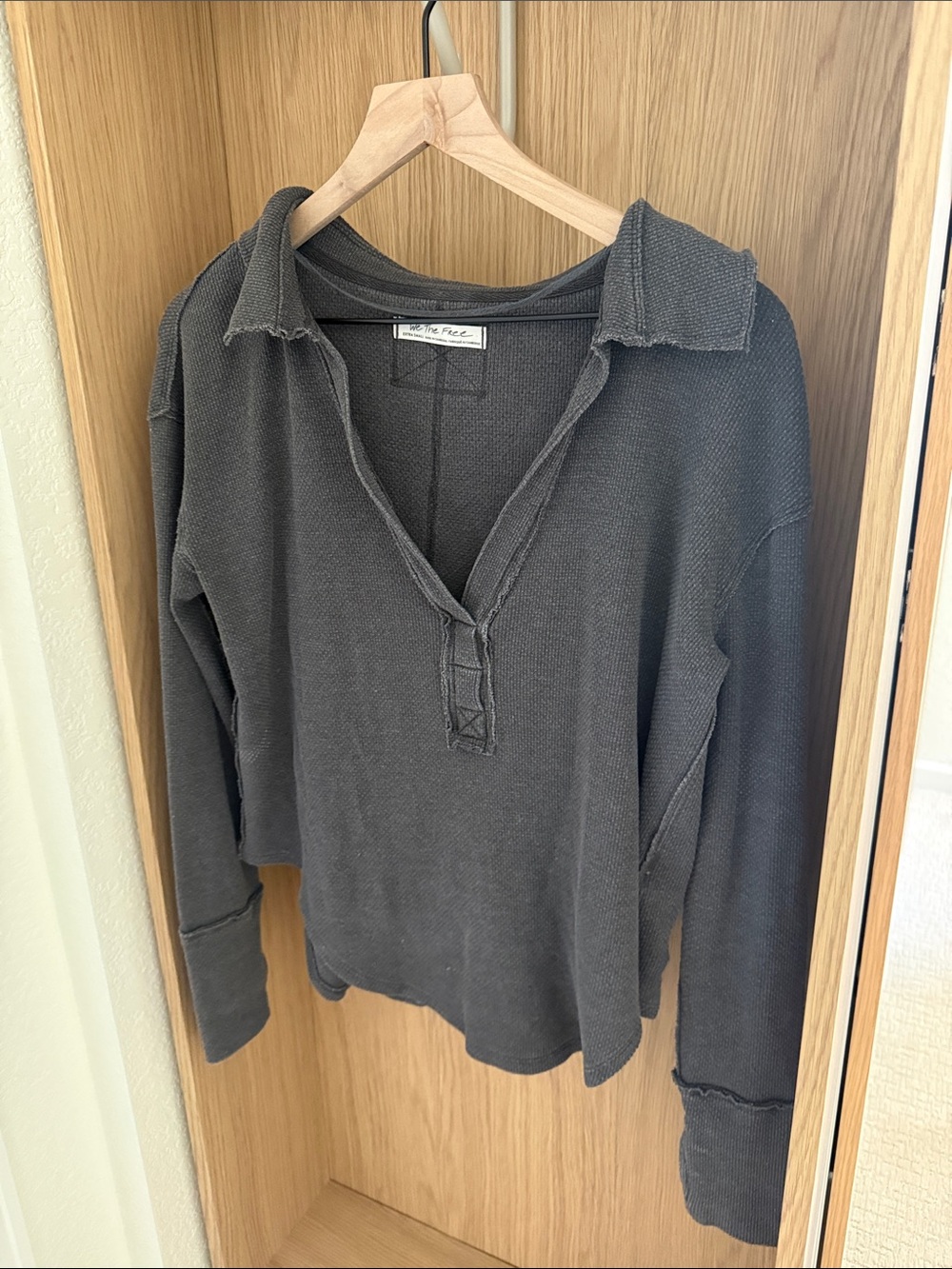 Free People Charcoal Waffle-Knit V-Neck Pullover